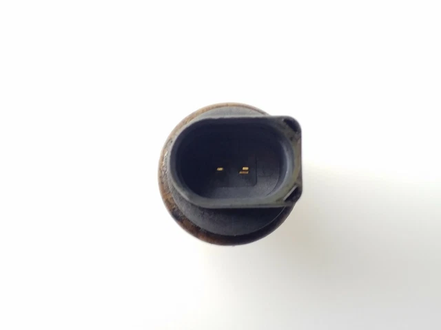 Volkswagen Golf Mk5 2005 2.0 Tdi Coolant Temperature Sensor 06A919501 3