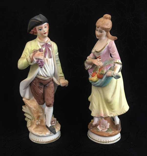 Capodimonte -  Couple  Retour Du Marché  Italie