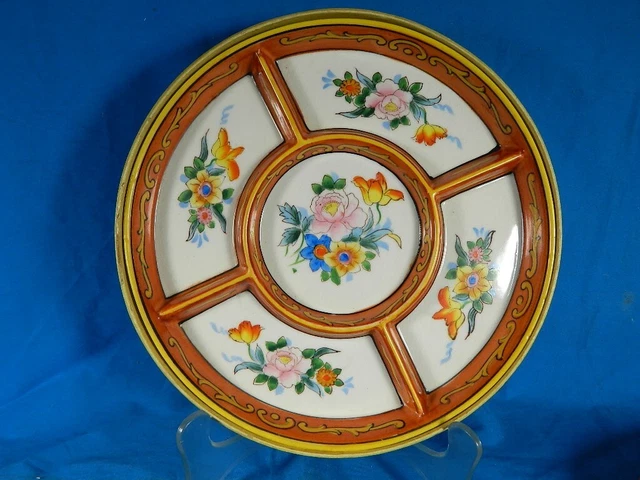 Moriyama Mori-Machi 1920's Hand Painted Divided Dish in Lacquered Bamboo Carrier