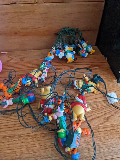 Donald duck and mickey mouse christmas