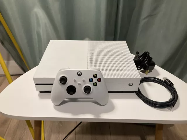 Console Microsoft Xbox One S 1 TB con controller wireless