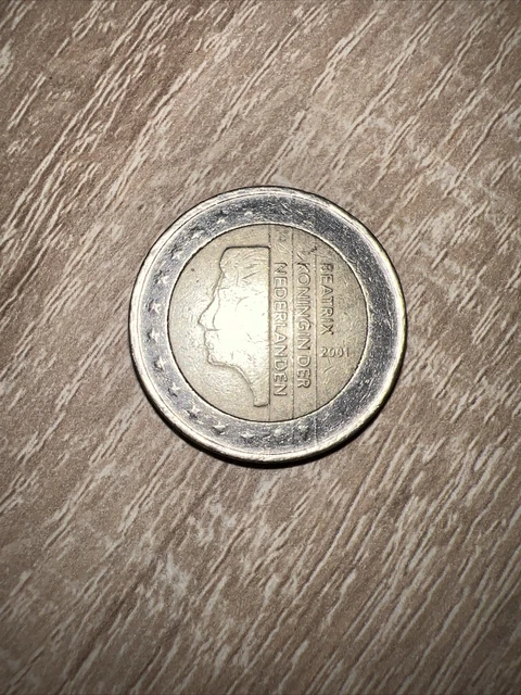 piece 2 euros BEATRIX  KONINGINDER NEDERLANDEN 2001