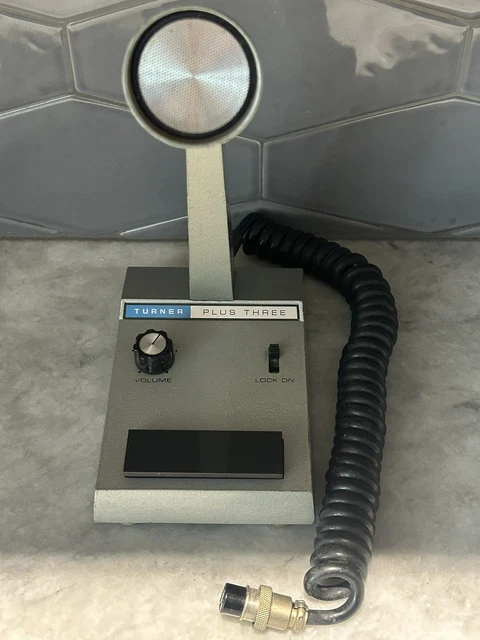 Does anyone have a microphone for a Johnson Viking Messenger CB radio