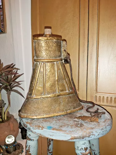 Antiguo Frasco De Polvo De Latón Del Norte De Africano/Persa