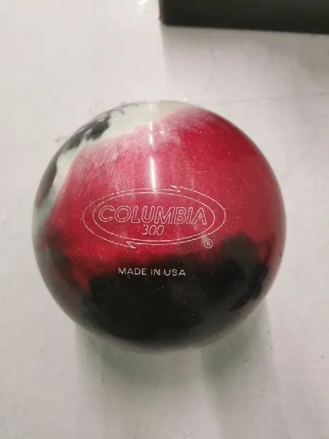 Columbia 300 White Dot  15 Lb 3 Oz  LB Bowling Ball 2 Hole