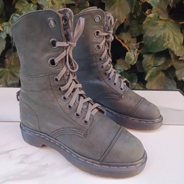 Dr. Martens Aimilita Fold Over Leopard Lined Combat Boots Size 6 Dark Green