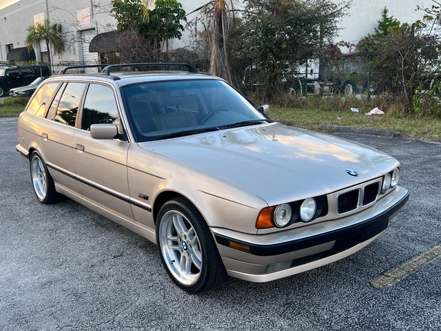 1995 BMW 5-Series 3