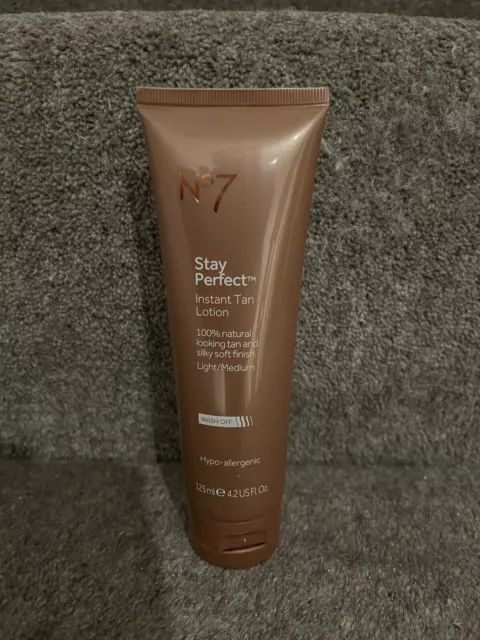 Boots No7 Stay Perfect Instant Tan Lotion LIGHT/MEDIUM 125ml - New  / Sealed