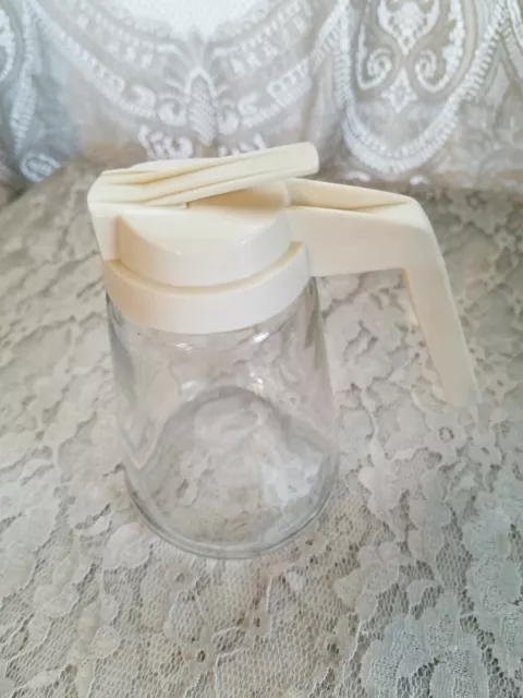 Old GEMCO Clear Glass Restaurant Ware Syrup Pitcher Off White Ivory Plastic Top