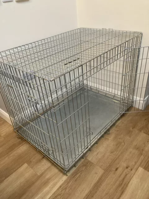 42 Inch Ellie-Bo Deluxe XL Dog Cage in Silver