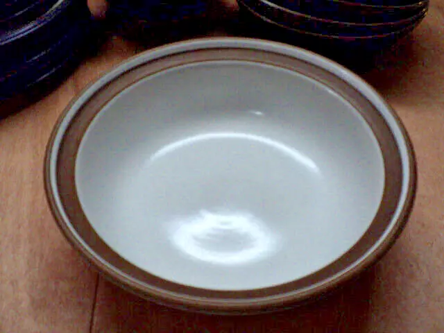 Vintage Heath Pottery Edith Ceramics Round Covered Casserole Opaque White Rim