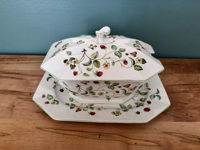 VTG James Kent Old Foley Soup Tureen & Underplate in "Strawberry," England, EUC 3