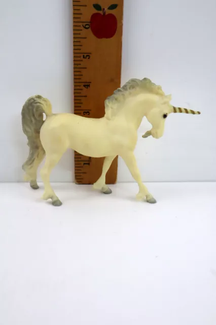 Breyer Horse Little Bit Paddock Pals UNICORN  9020 Gold and Silver Accents