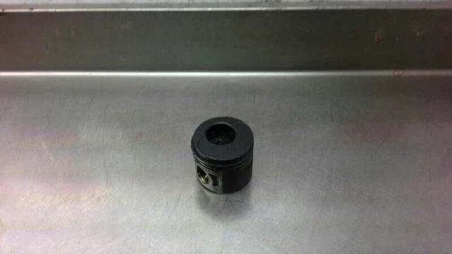 Pistone Per Seat Leon 1P1 1.9 Tdi 700388