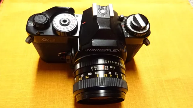 Schöne Revue SLR mit Top-Objektiv 1:1,4/50mm/PK