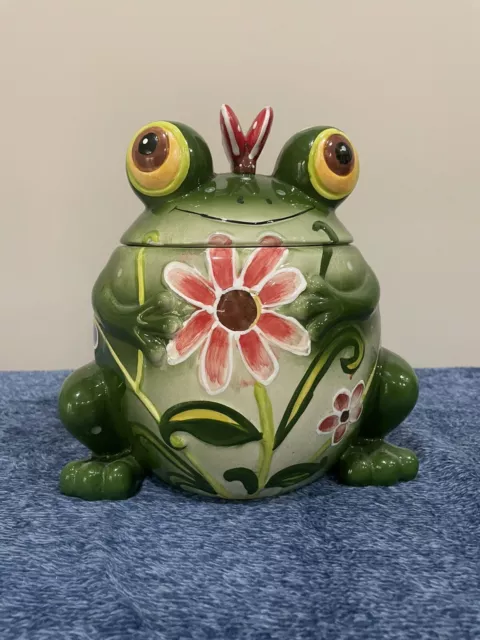 Frog With Butterfly Cookie Jar LTD Commodities Kitchen Counter Storage
