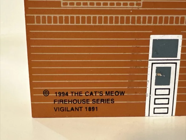 The Cats Meow Village Vigilant Fire Engine House 1994 Faline 3