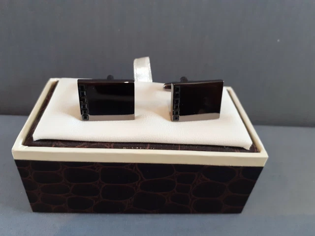 Gaventa cufflinks sales