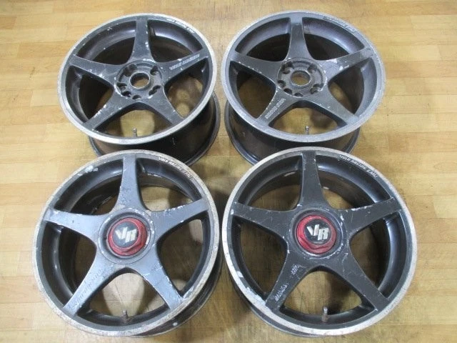 【復刻　スターシャーク】　14×8J　-13　14×9J　-26　4Ｈ-114.3　ゴールド（GOLD）　175/60Ｒ14　タイヤセット