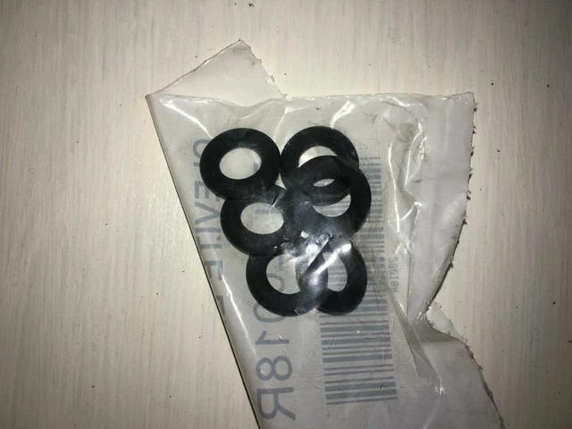 New Clevite Engine Fuel Injector Gaskets Jeep #20018R O Rings -B12-18