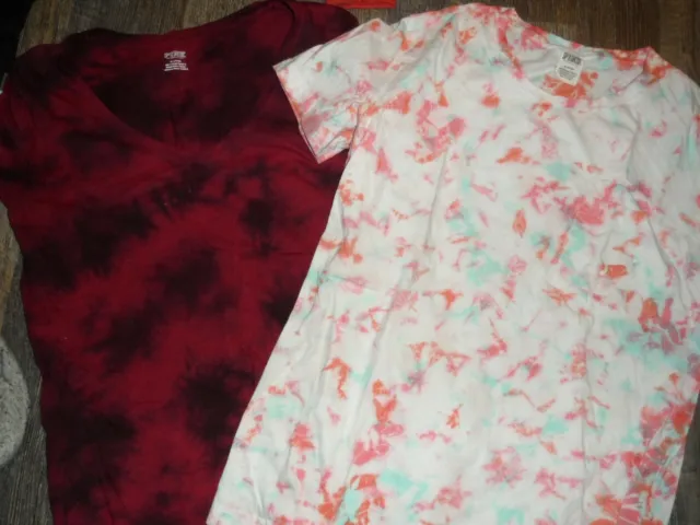 VS Victoria's secret PINK ~ MEDIUM lot of 2 ~ shirt top t-shirt tie dye