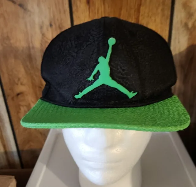 MICHAEL JORDAN JUMPMAN Youth Snapback Hat