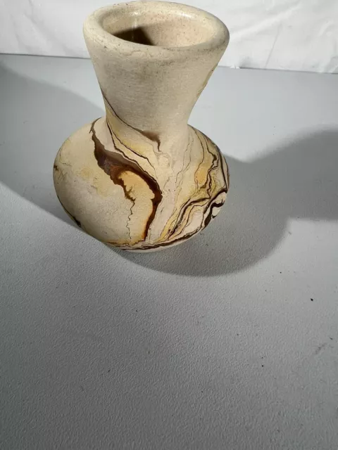 Vintage Nemadji Pottery Hand Made Native Clay Swirl Bud Vase 3.5" Inch Tall USA