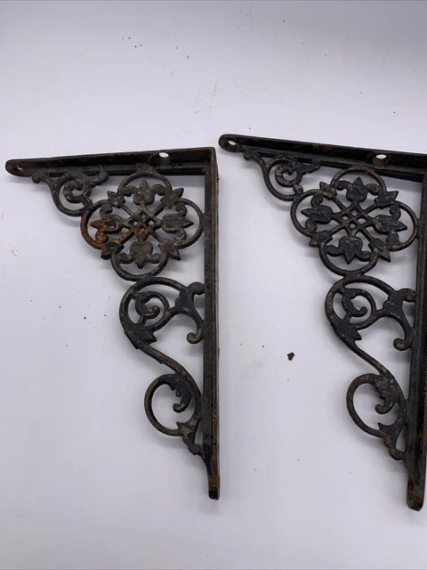 Antique Cast Iron Old Set  2 Shelf Brackets