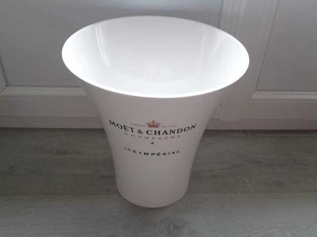 Seau à Champagne Moët & Chandon Vintage - Années 80, Glacière En Plastique