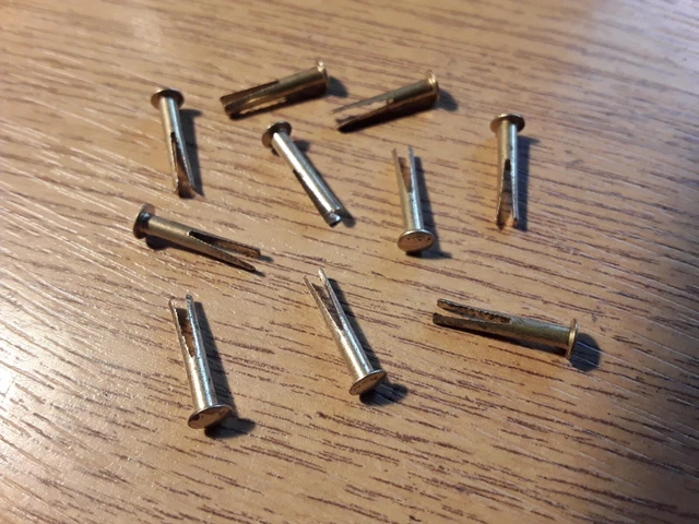 Rivetto in acciaio placcato testa ovale 3/32"" x 1/2"" Forcato gamba divisa ottone quantità 10