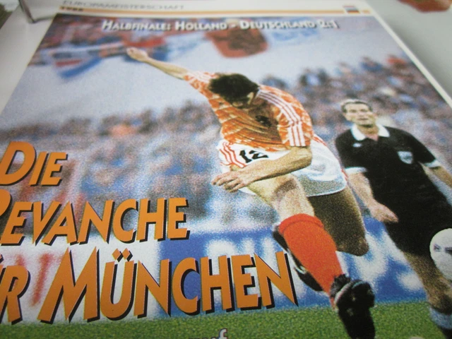 FUSSBALL 10 EUROPAMEISTERSCHAFT 1988 Halbfinale Holland Deutschland 21