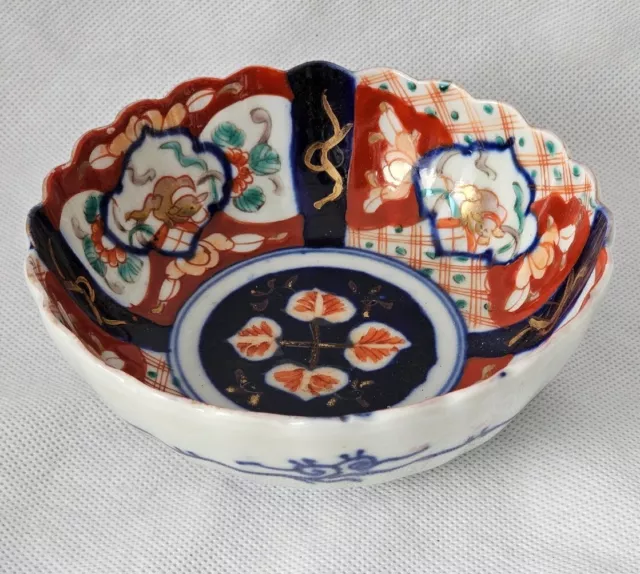 An Antique Japanese Imari Bowl , Hand Painted in Traditional Colours