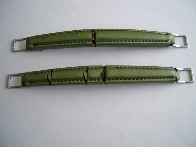 AMC DOOR PANEL PULL HANDLE LATE 1970 AMX JAVELIN - Used - Green