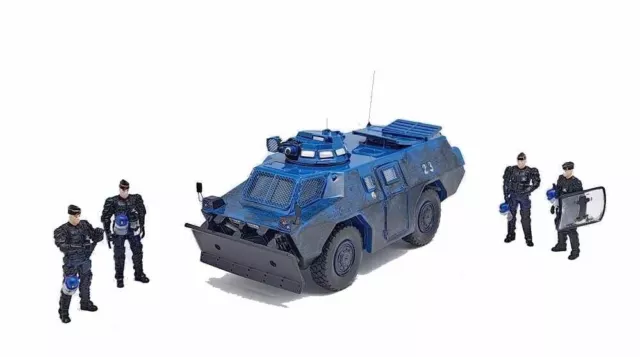 Berliet Vxb 170 Vbrg Avec Lame Gendarmerie Version Sale 4 Figurines Crs 1/43