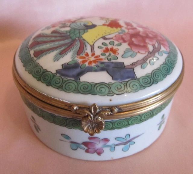 Boîte à oeufs en porcelaine - France