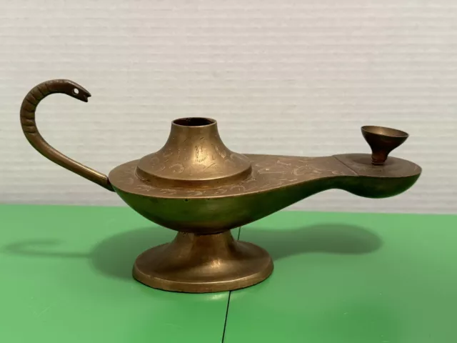 Vintage Decorative Brass Aladdin Magic Genie Lamp 9”  Free Shipping