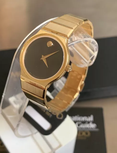 Movado Museum Watch solid 18K Yellow Gold - ref.Saphire n* C89 - 40-40-884/RGlox