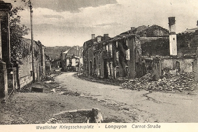 16349 Ak, CPA, Longuyon, Carnot-Straße, Debris, Ruins, Rue De Carnot, To 1915