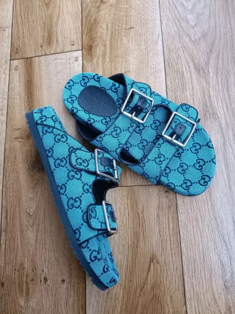 Gucci Gg Slides Sandals Size 39/40 Eu, 9 Us, 7 Uk