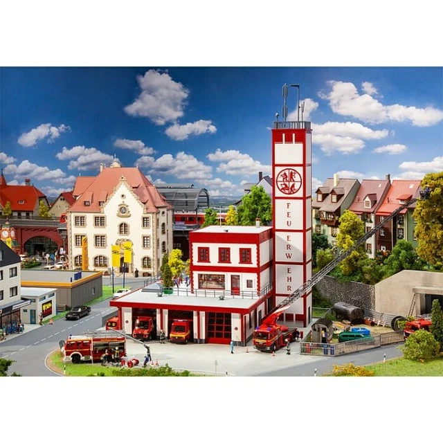 Kit Modélisme Faller - Camion De Pompiers Man Tgs, Accessoire Pour Réseau Ferroviaire, échelle 1:87