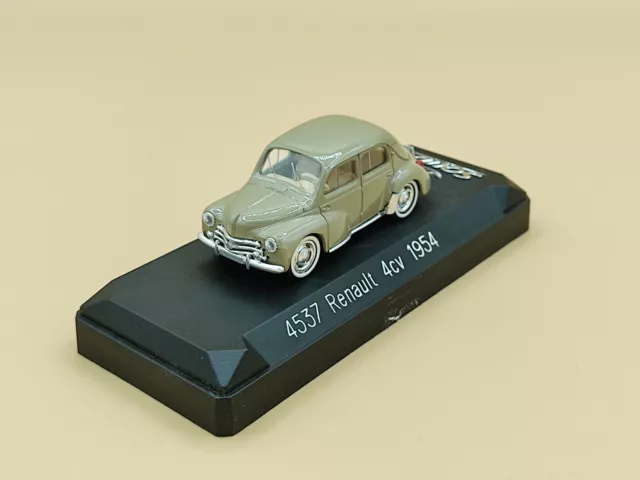 1/43 Renault 4CV Beige 1954 Solido ref: 4537