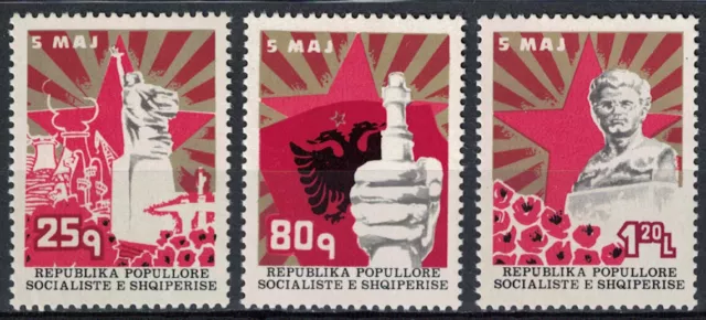 Albania 1977 _ The 35th Anniversary of the Martyrs Day _ MNH**