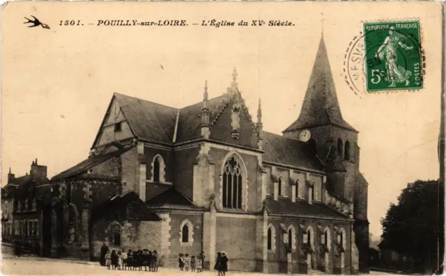 CPA POUILLY aur Loire L'Église du XVe Siecle Nievre (100483)