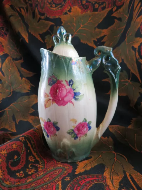 ancien petit pichet couvert en faience tcheque epoque 1920 decor de roses