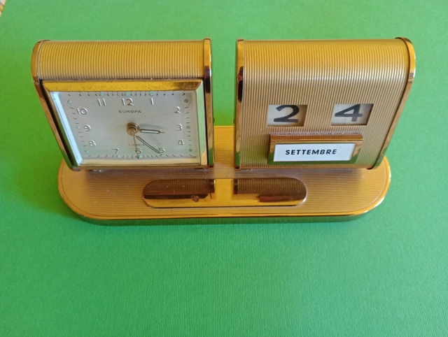 Orologio da tavolo anni 50 con calendario,con scatola, funzionante marca Europa Orologio da tavolo anni 50 con calendario,con scatola, funzionante marca Europa