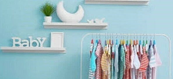 Pacchetto inserzioni multiple grande selezione vestiti per bambini piccolo bambino bambola 7,5 libbre