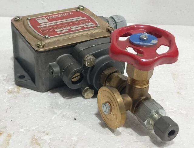 Barksdale P1H-B340-LV Pressostato 4 - 24 Bar Nuovo Spedizione DHL veloce...