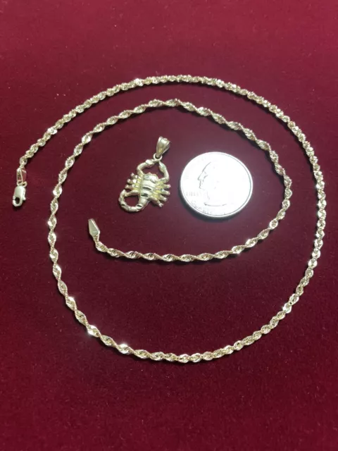 10k Gold chain & Scorpion pendant 10kt Real Gold Chain & Scorpion Charm Oro