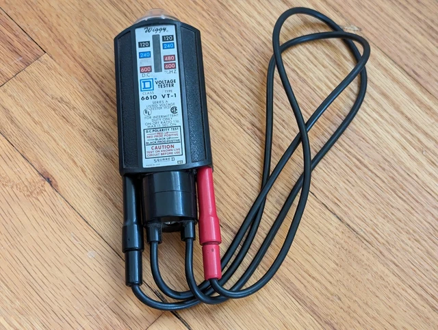 Square D WIGGY Voltmeter Class 6610 Type VT-1 Series A Listed 193F 120-600 Volts