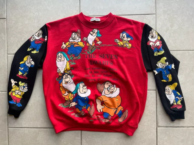 Vintage Snow White Seven Dwarfs Disney Sweatshirt 90s Pullover Size S/M